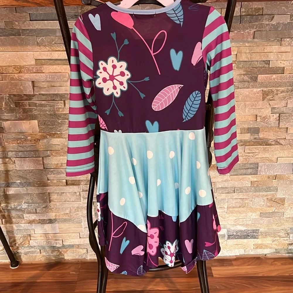 Girls size 3 blues purples and pinks multi patterned dress - Picture 4 of 4
